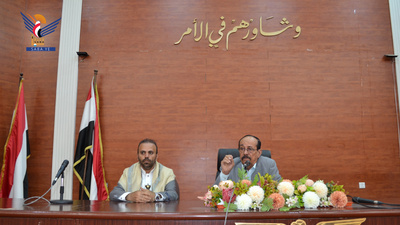 El Presidente del Consejo Consultivo revisa la asistencia del personal tras la festividad de Eid al-Adha