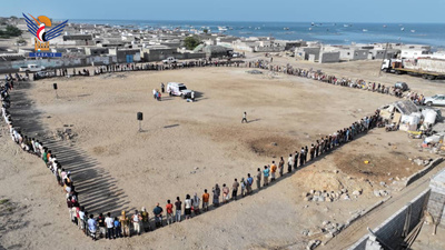 Una Vigilia en el distrito de Al-Salif, Hodeidah, proclama la movilización y la preparación para la próxima ronda de combates