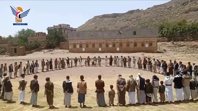 وقفات جماهيرية بمحافظة صنعاء تنديدًا بالإساءة للمقدسات وتأكيدًا على استمرار التعبئة