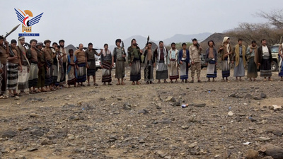 El gobierno de la gobernación de Amran visita a las tropas desplegadas en el frente en Taiz con motivo del Eid al-Fitr