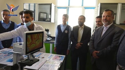 Revisión del progreso académico en la Facultad de Medicina de la Universidad Hajjah