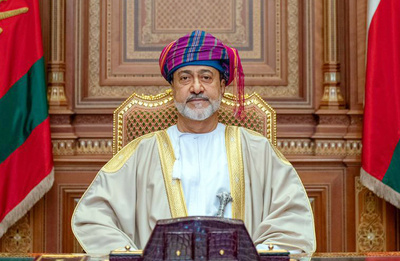 سلطان عُمان يرحّب بالتوصل لتفاهم بين إيران وأمريكا