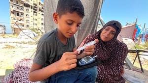 Niños diabéticos en Gaza: La batalla por la vida en medio de la guerra y la hambruna