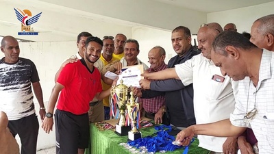 Concluye el Campeonato de Fútbol Escolar Mártir del Corán en la Gobernación de Al Hudaydah