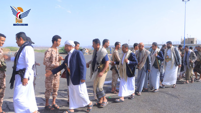 Taiz – ​Inspeccionó las condiciones de las tropas estacionados en varios frentes, puestos de control y departamentos de seguridad