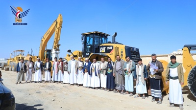 تسليم معدات أشغال لعدد من مديريات صعدة
