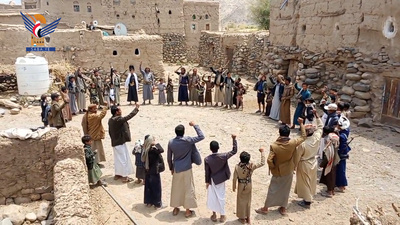 ​وقفات شعبية في مأرب تأكيدا على موقف اليمن المساند لقضايا الأمة