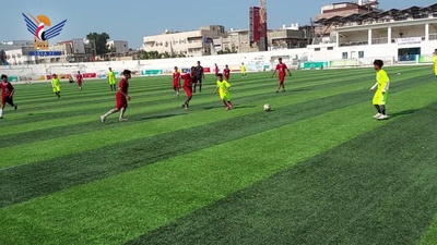 El Campeonato de Fútbol Escolar Mártir del Corán comienza en Al-Hudaydah