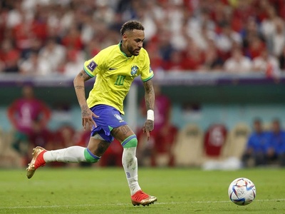 مدرب منتخب البرازيل يضم نيمار للقائمة النهائية المشاركة في كأس العالم
