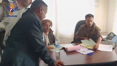 تعز.. توزيع دفعة جديدة من الأسمنت والديزل لدعم مبادرات في شرعب الرونة