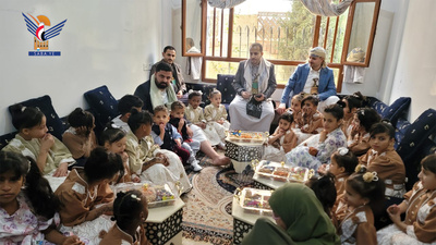 El Viceministro de Asuntos Sociales Inspecciona las Condiciones de las Niñas Huérfanas en la Fundación Joud Al-Rahman