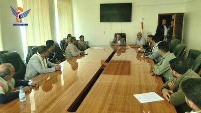 Discusión sobre aspectos relacionados con la situación del suministro de gas en la Gobernación de Hajjah