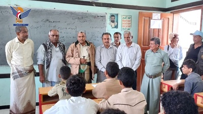 Exámenes de fin de semestre en la Gobernación de Raymah