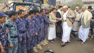 Taiz... Al-Masawi y Al-Hamdani inspeccionan las condiciones de las tropas en los frentes de Hayfan y Qubaytah