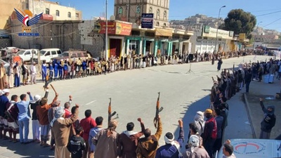 Dos Vigilias celebradas en Al-Bayda y Al-Arsh reafirman la disposición para enfrentar al enemigo sionista estadounidense
